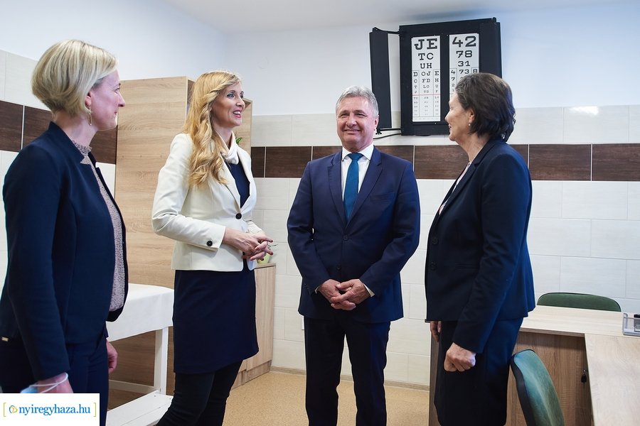 Kollégium átadó a szakképzési centrumban