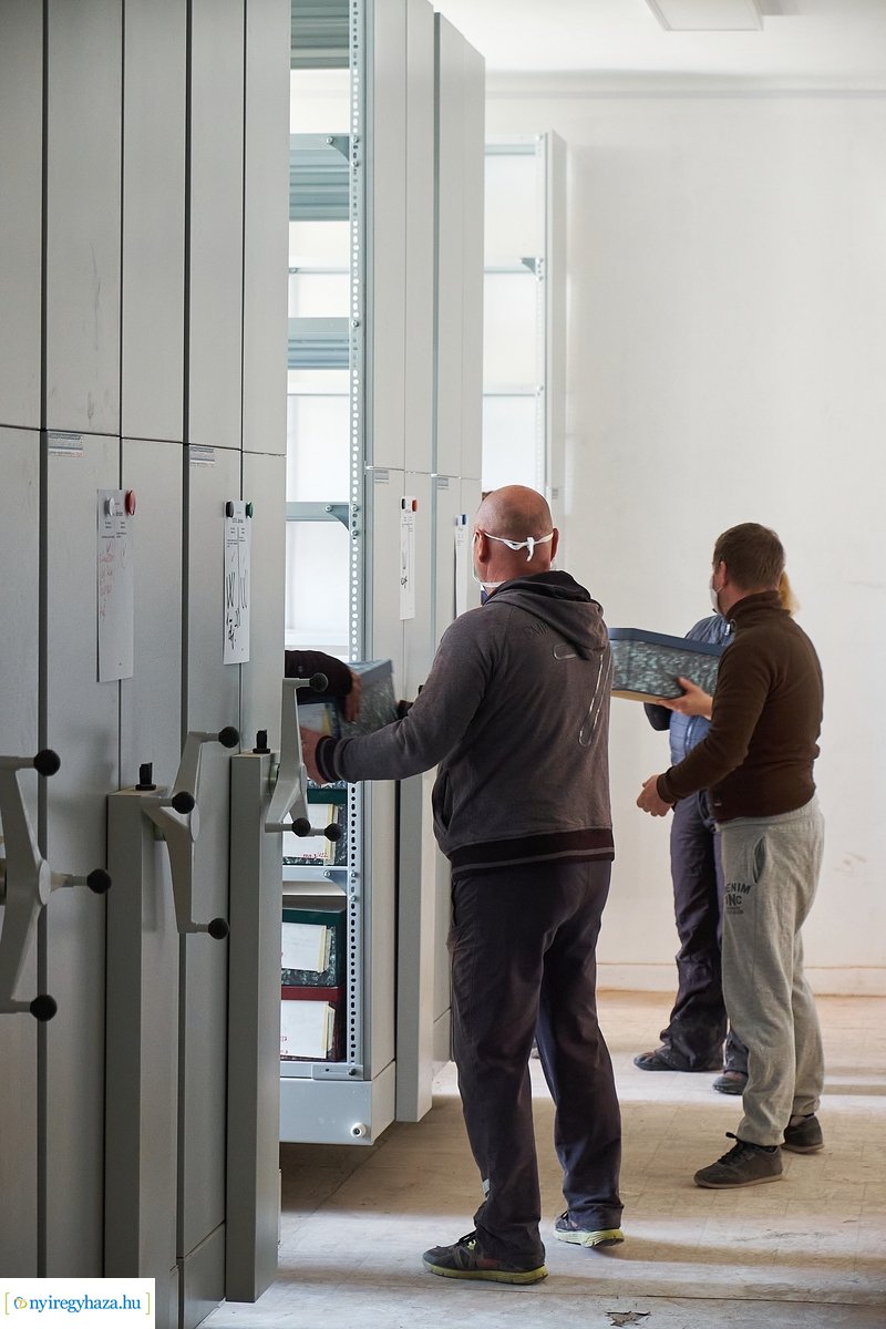 Költözik a régészeti osztály