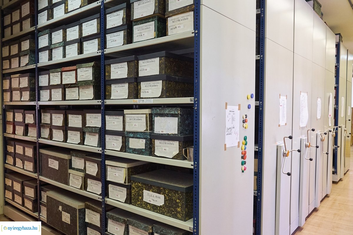 Költözik a régészeti osztály