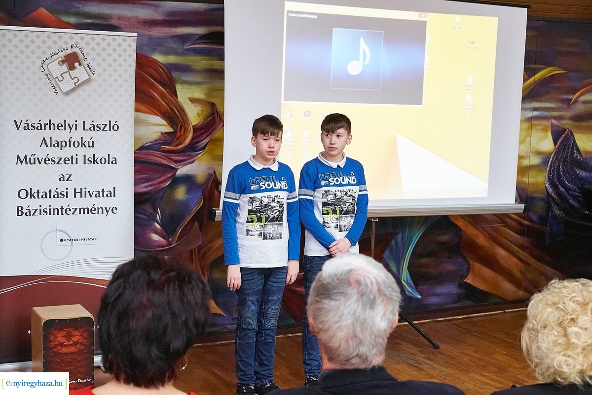 Konferencia a Vikár Sándor iskolában