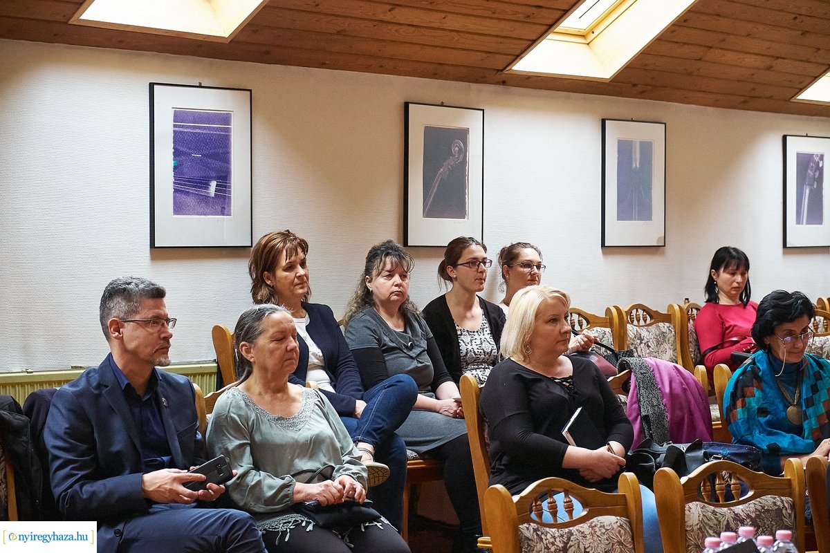 Konferencia a Vikár Sándor iskolában