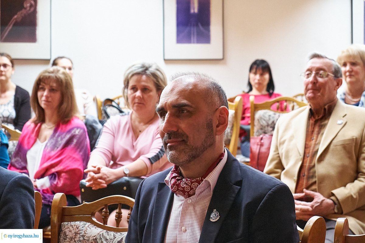 Konferencia a Vikár Sándor iskolában