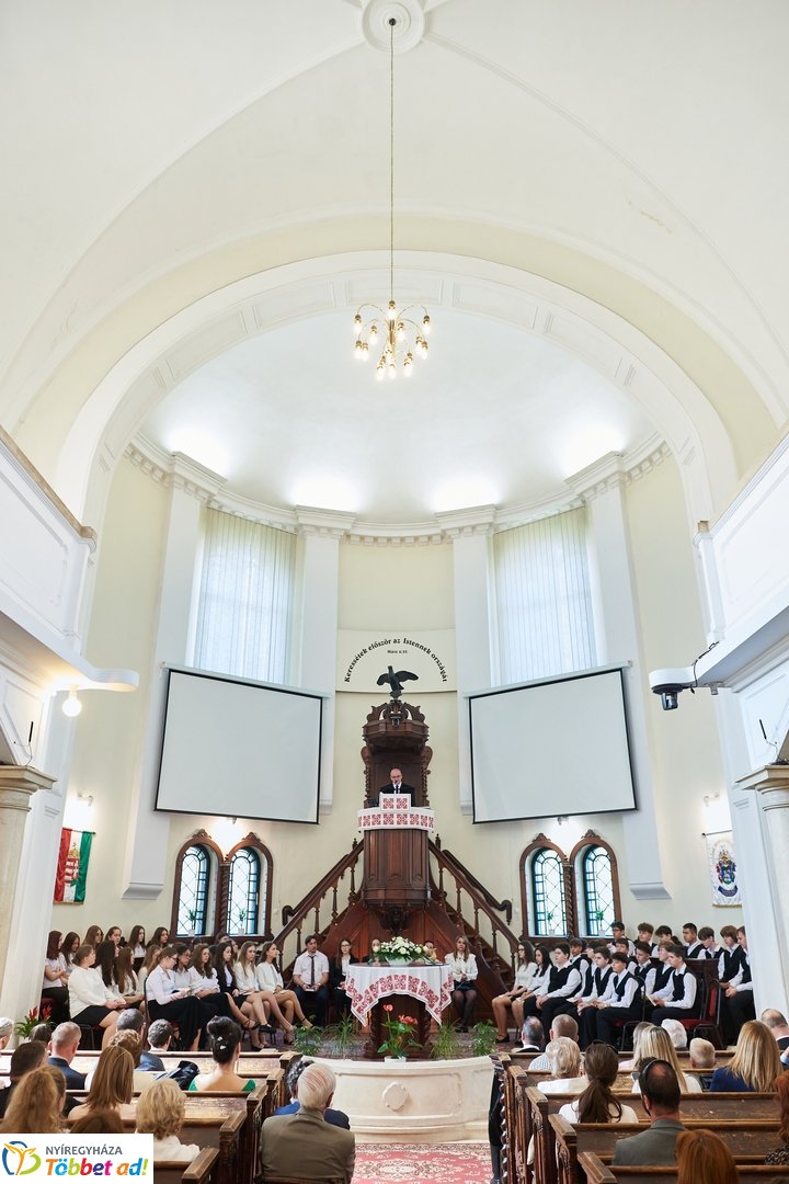 Konfirmáció a Nyíregyháza-Városi Református Egyházközségben - 2026