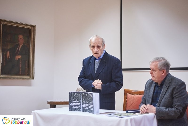 Könyvbemutató a múzeumban
