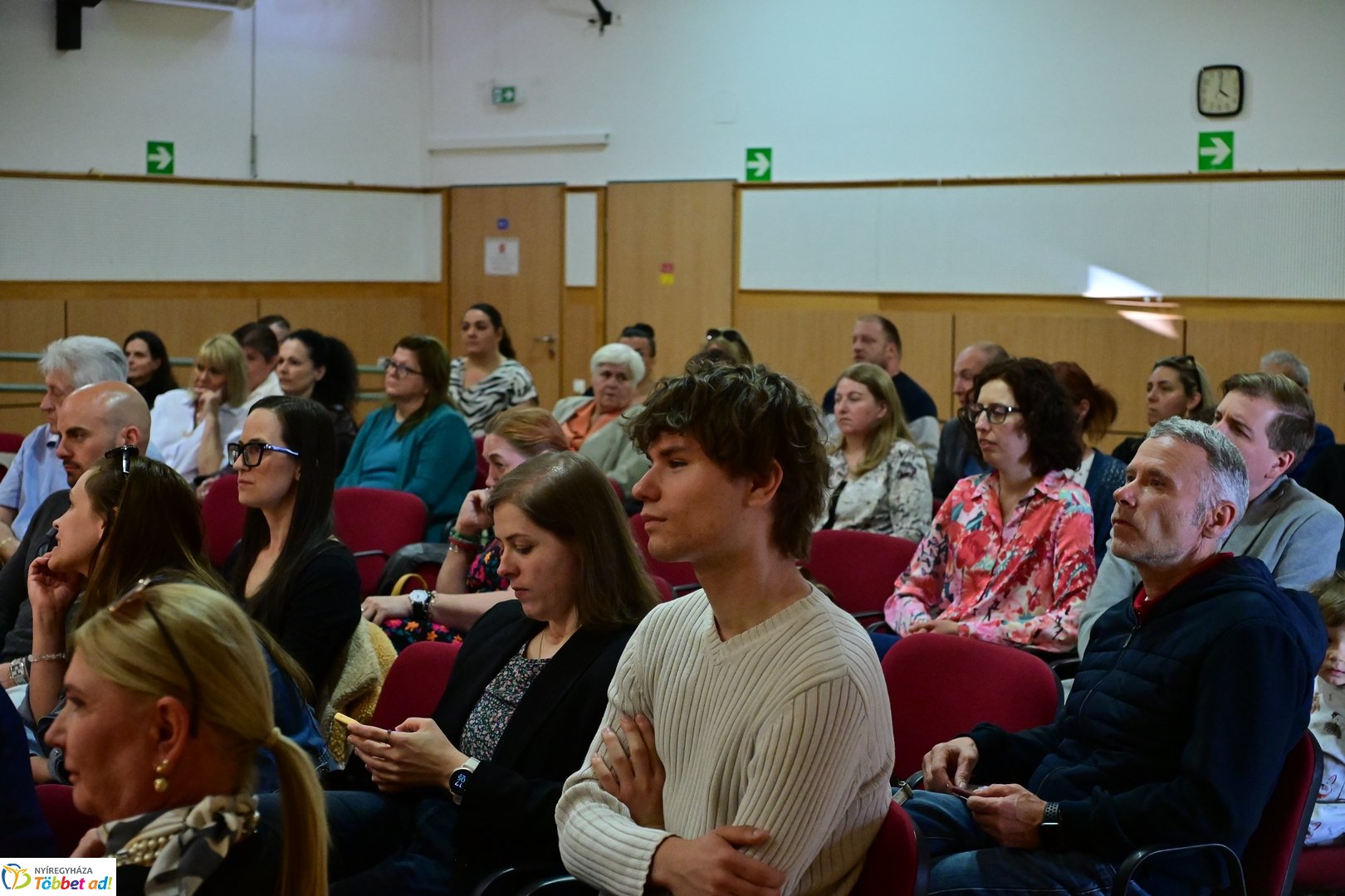 Könyvbemutató az Esélycentrumban 2026 áprilisában