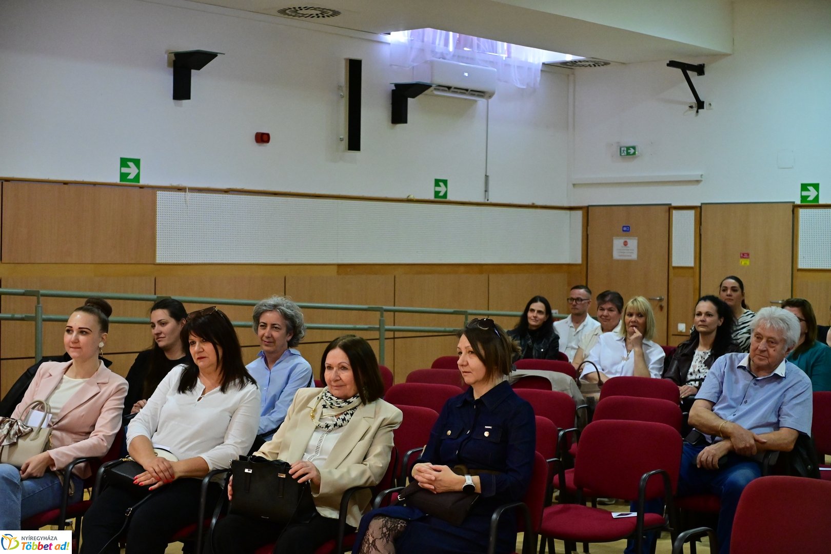 Könyvbemutató az Esélycentrumban 2026 áprilisában