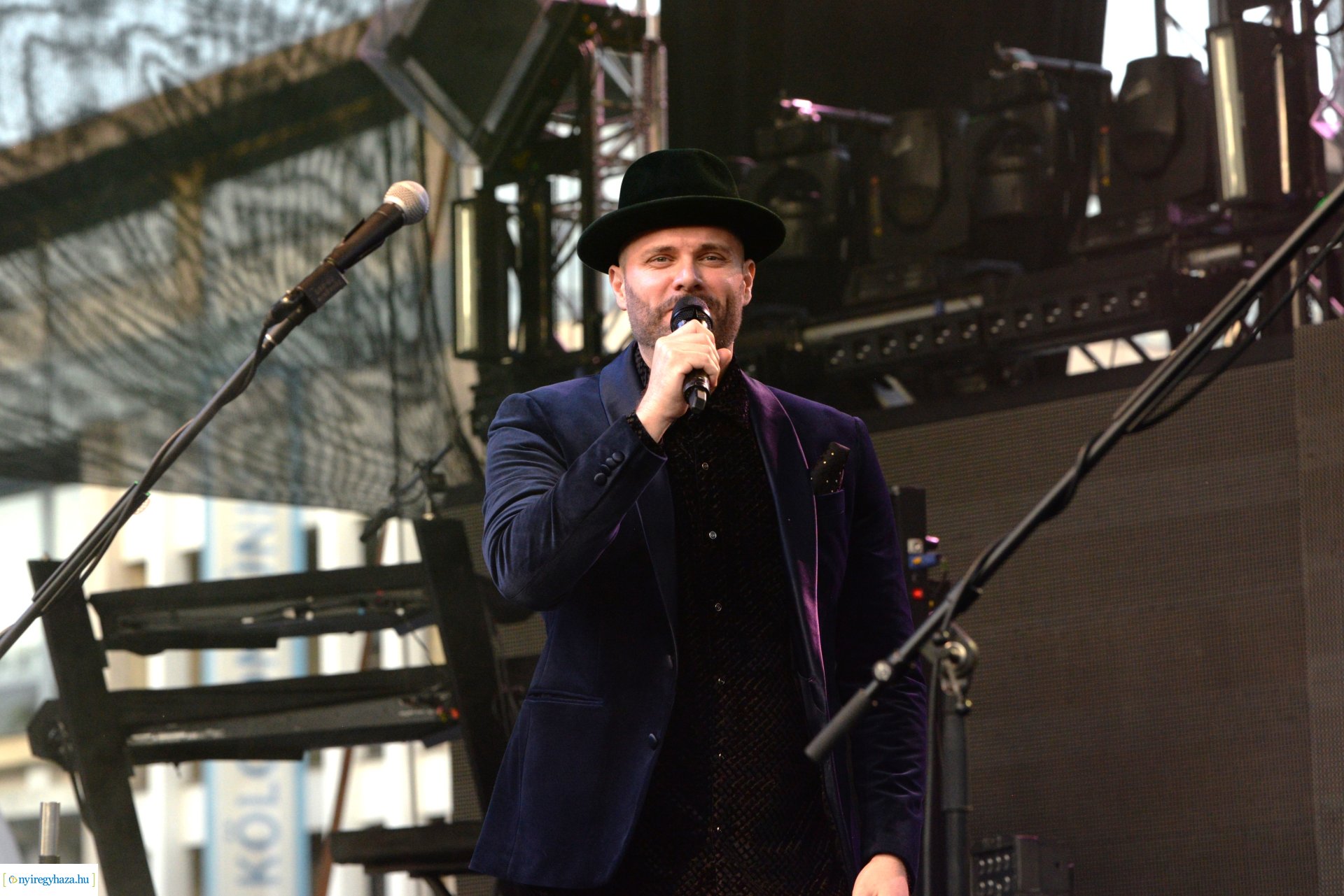 Kora esti sztárfellépő - Takács Nikolas a Tirpák Fesztiválon