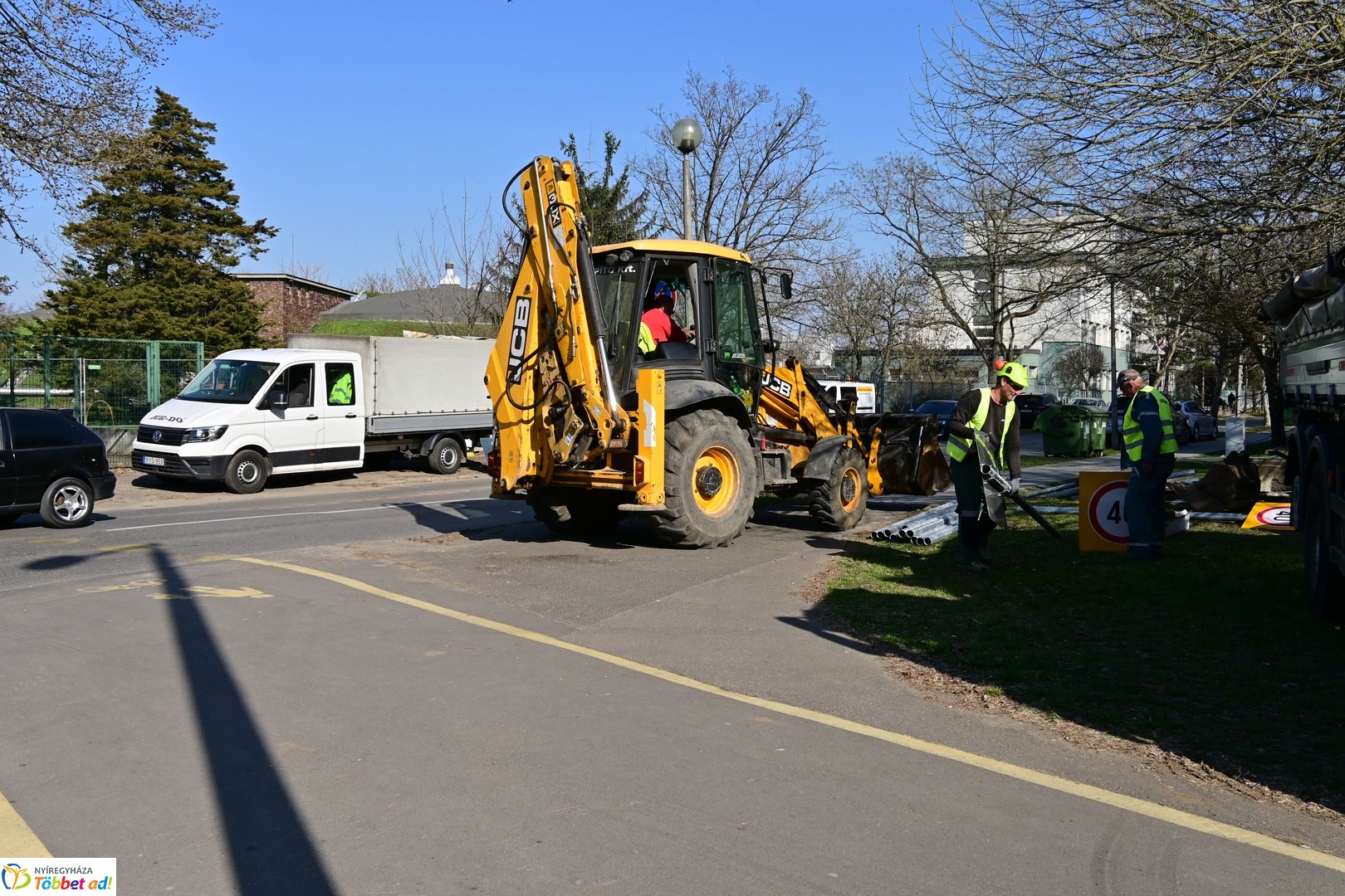 Körforgalom építés a Vasvári Pál utcán - 2026 március