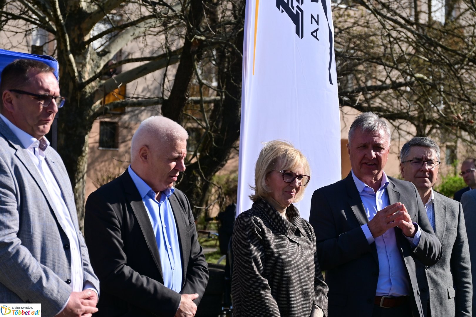 Körforgalom építés a Vasvári Pál utcán - 2026 március