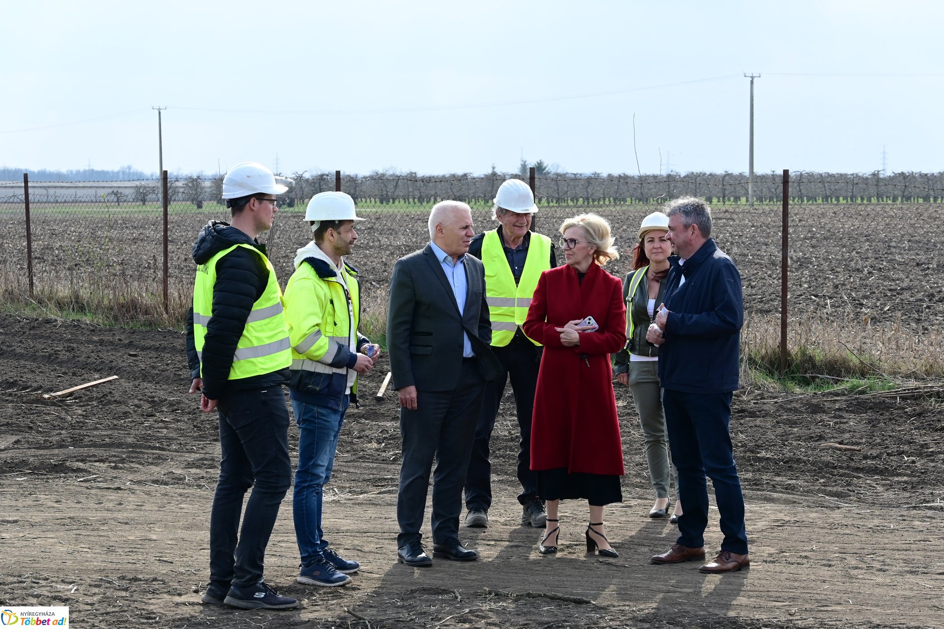 Körforgalom épül a Nagyszállási úton