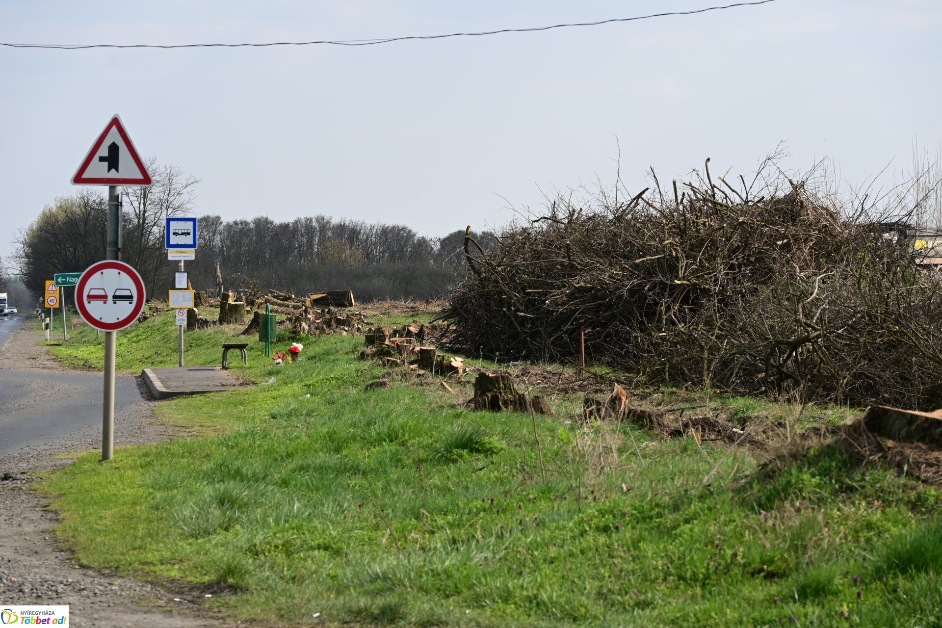 Körforgalom épül a Nagyszállási úton