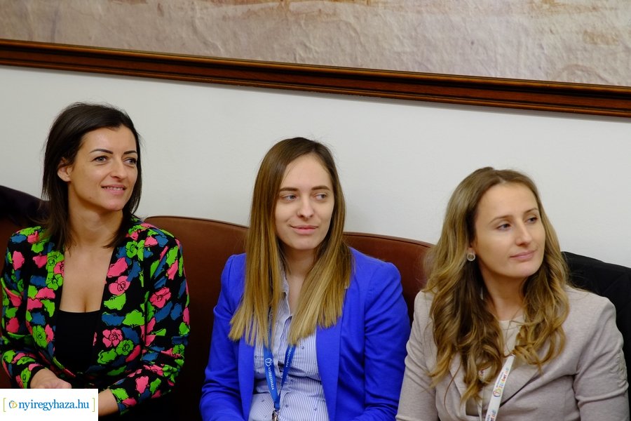 Körforgalom projektzáró a Városházán 20221205