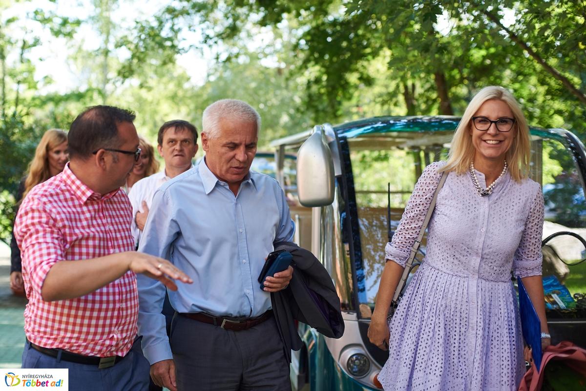 Kormányhivatali Családi Nap az Állatparkban