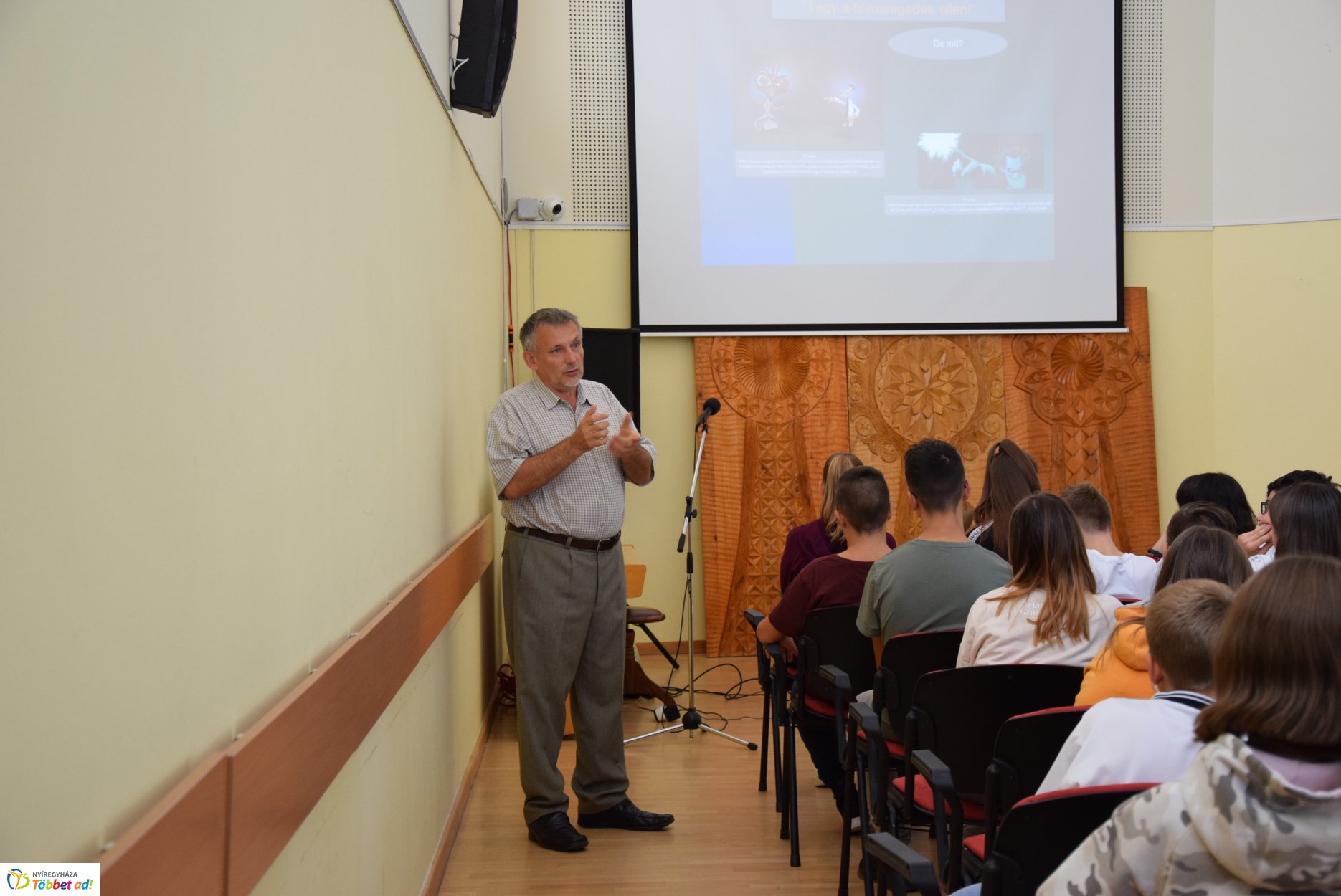 Környezetvédelmi előadások a könyvtárban