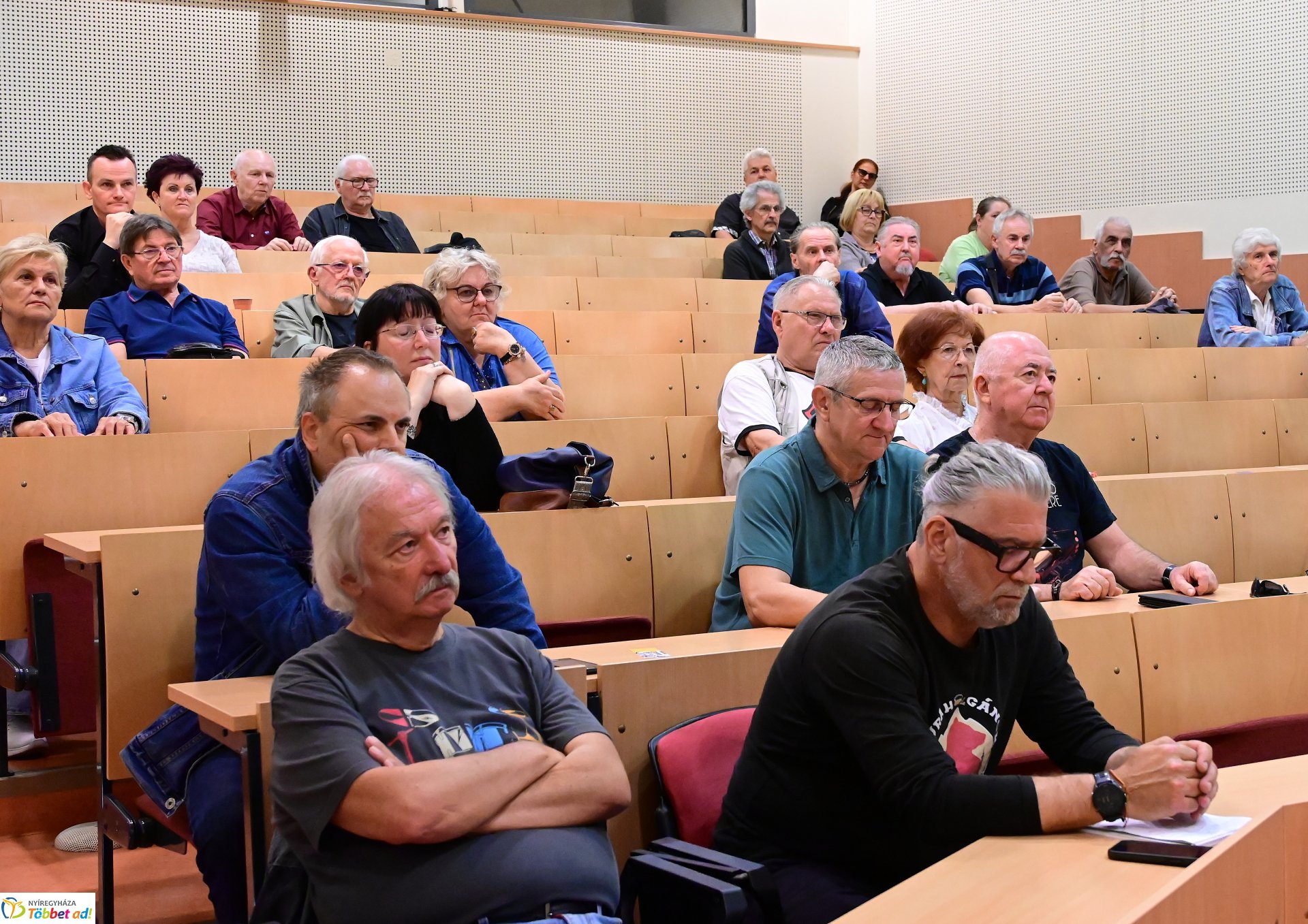 KOROCK 2.0 - könnyűzenei konferencia a könyvtárban