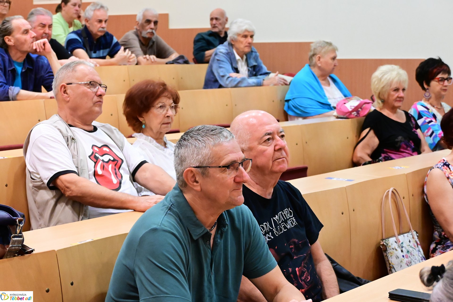 KOROCK 2.0 - könnyűzenei konferencia a könyvtárban