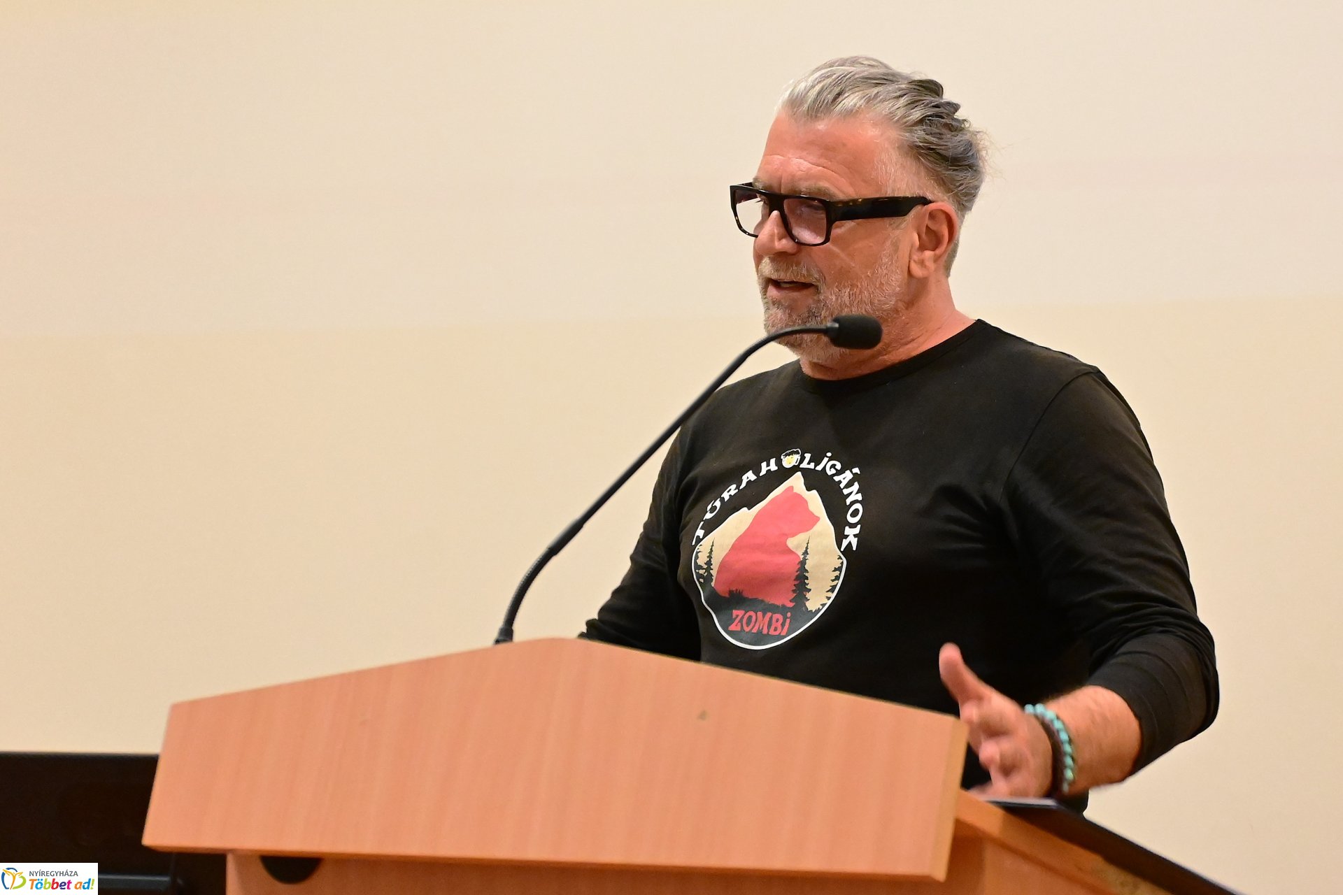 KOROCK 2.0 - könnyűzenei konferencia a könyvtárban