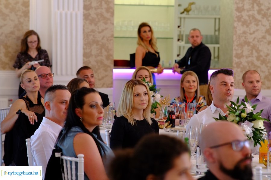 Korona Hall megnyitó 2021