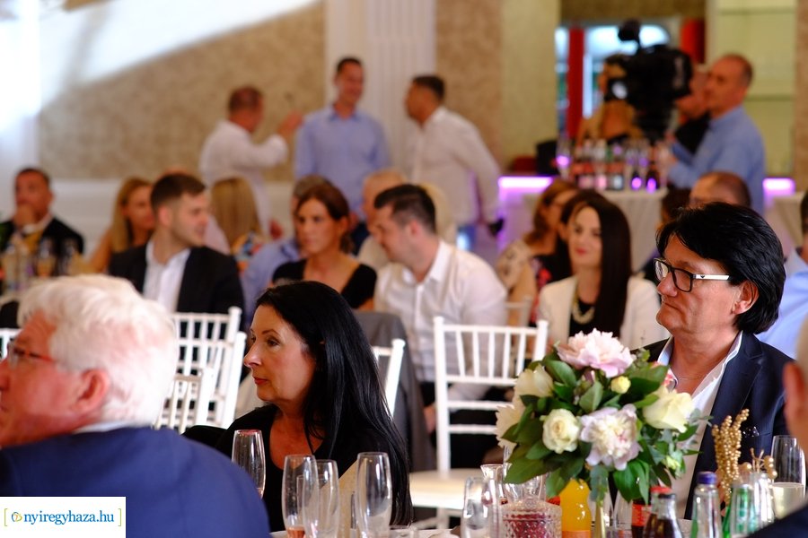 Korona Hall megnyitó 2021