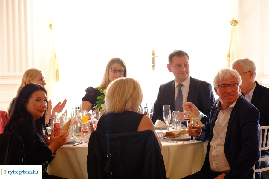 Korona Hall megnyitó 2021