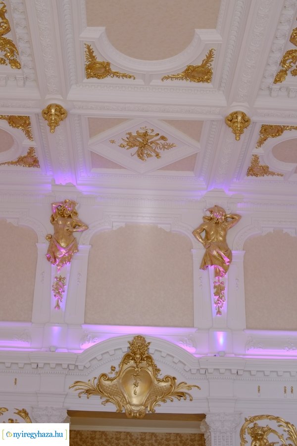 Korona Hall megnyitó 2021