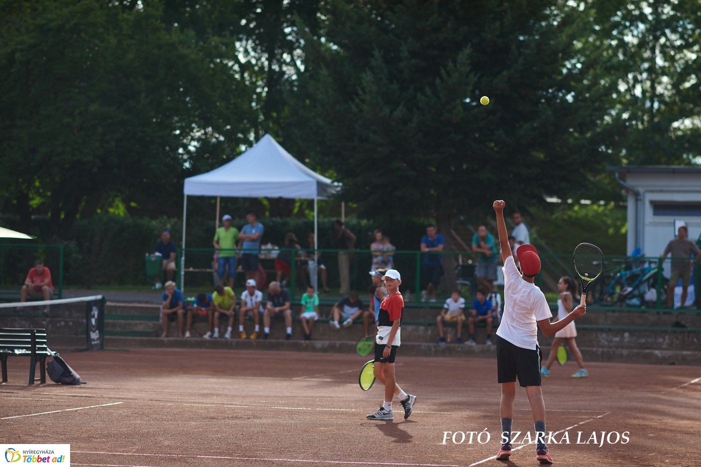 Korosztályos teniszbajnokság Nyíregyházán