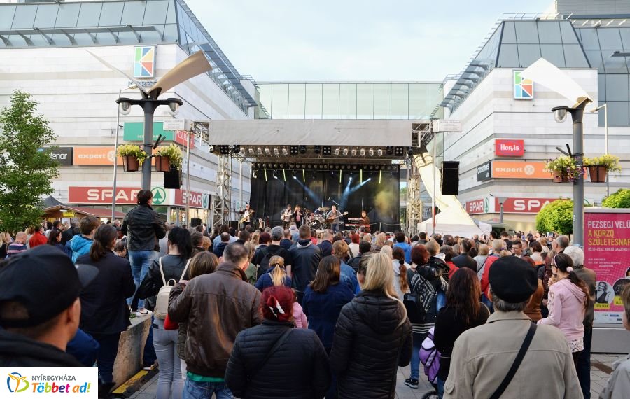 Korzó születésnap