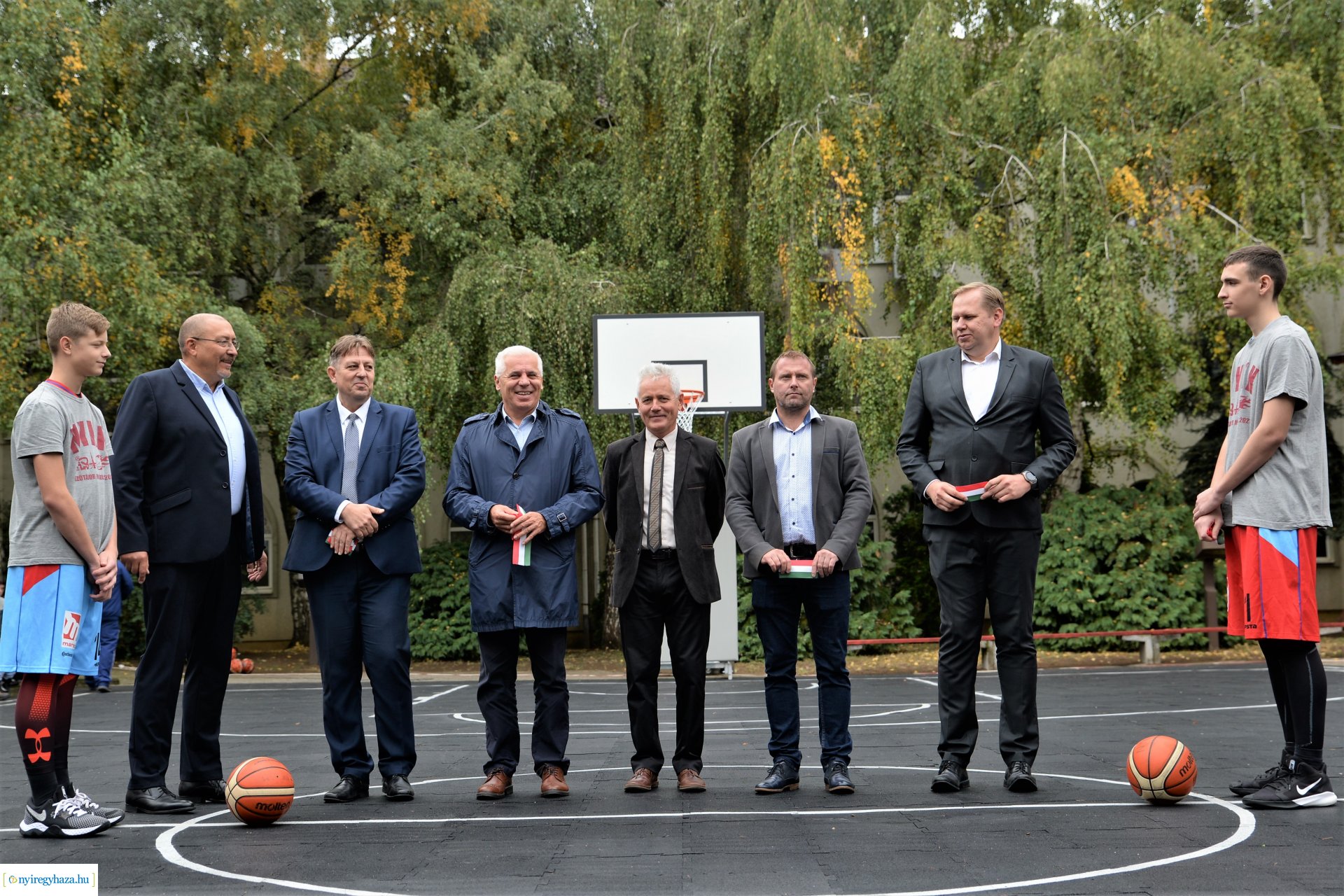 Kosárlabdapálya avató a Westsik Vilmos Technikumban