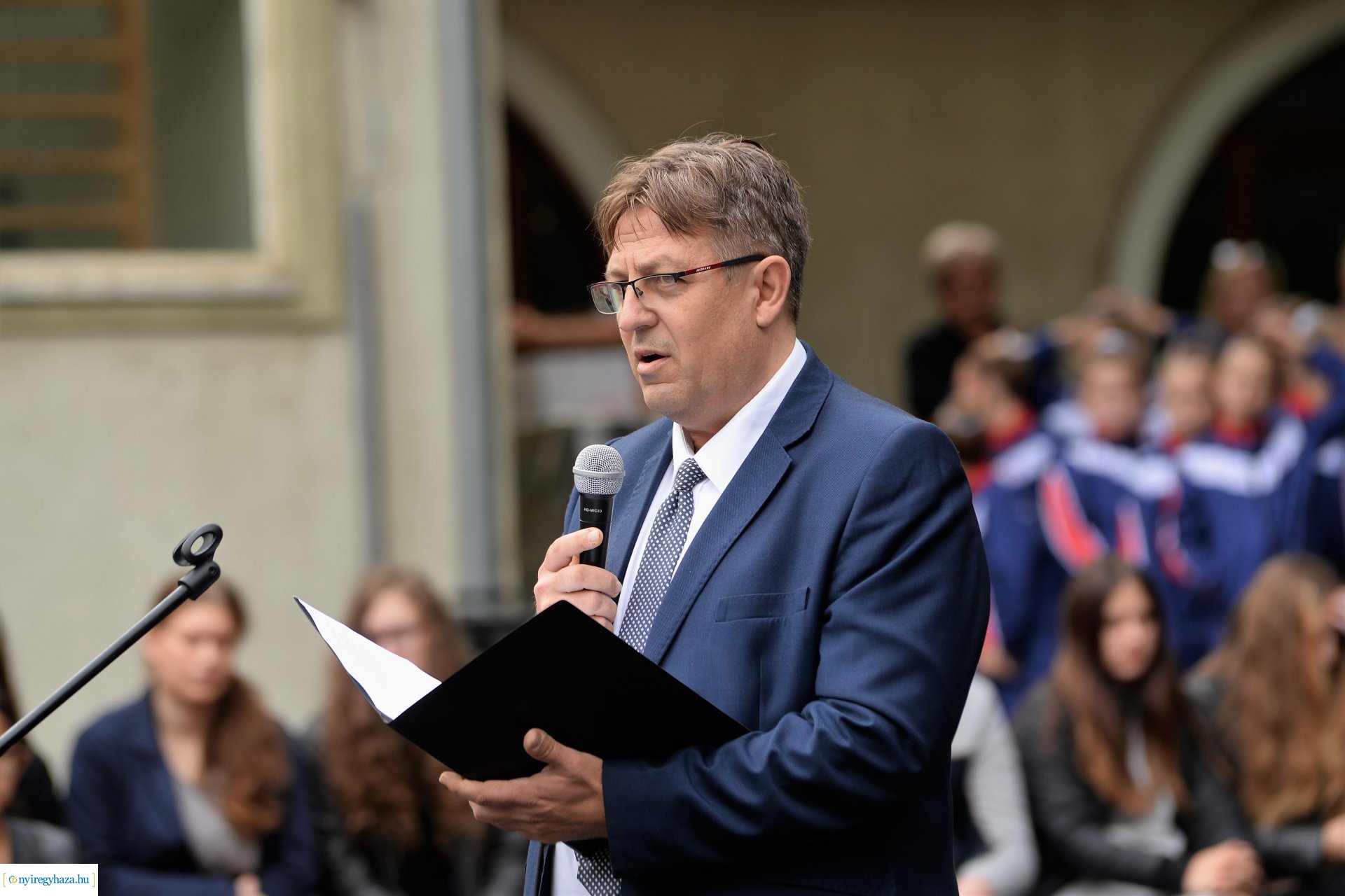 Kosárlabdapálya avató a Westsik Vilmos Technikumban