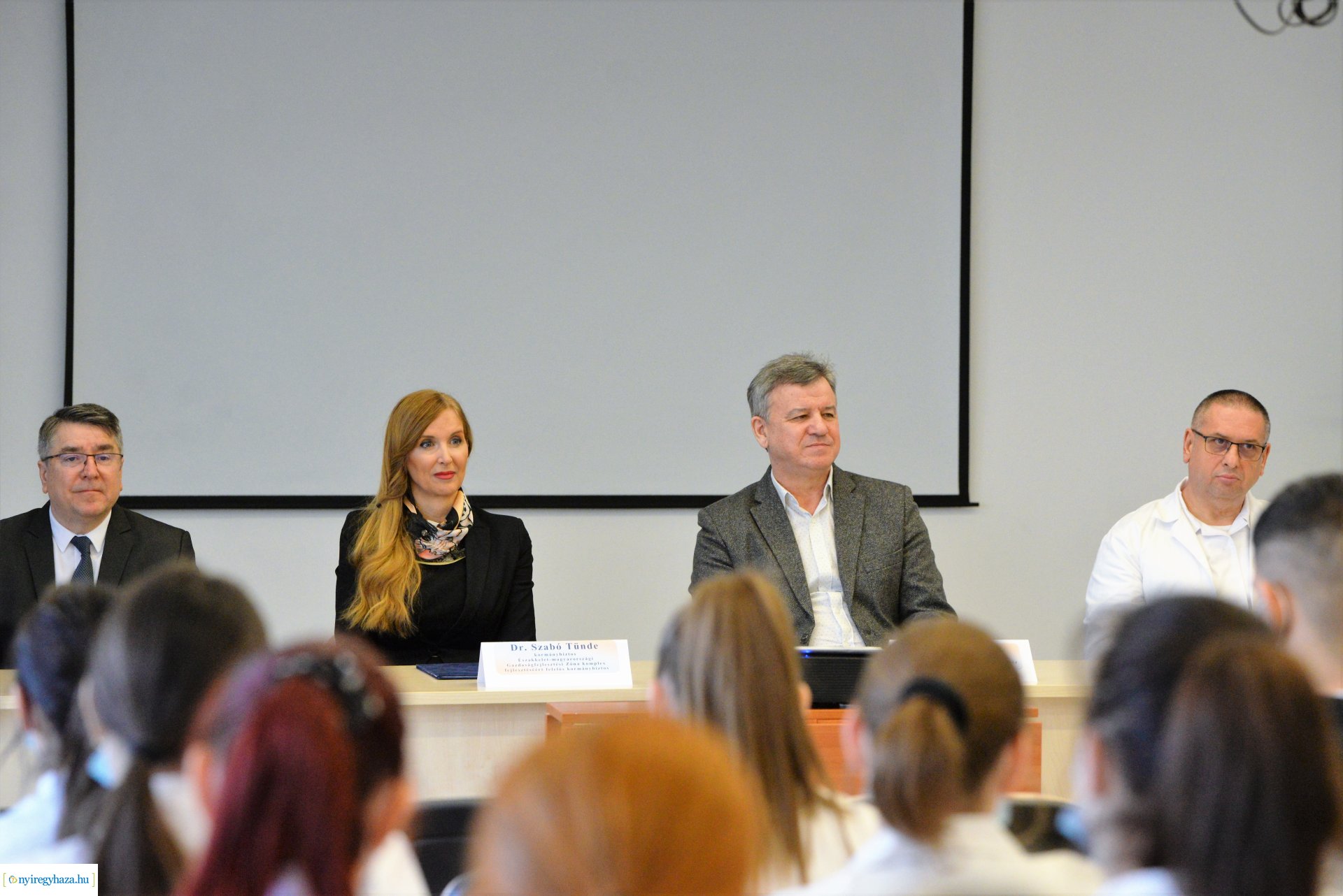 Kossuth Zsuzsanna Nemzeti Egészségügyi Szakképzési Verseny középiskolásoknak