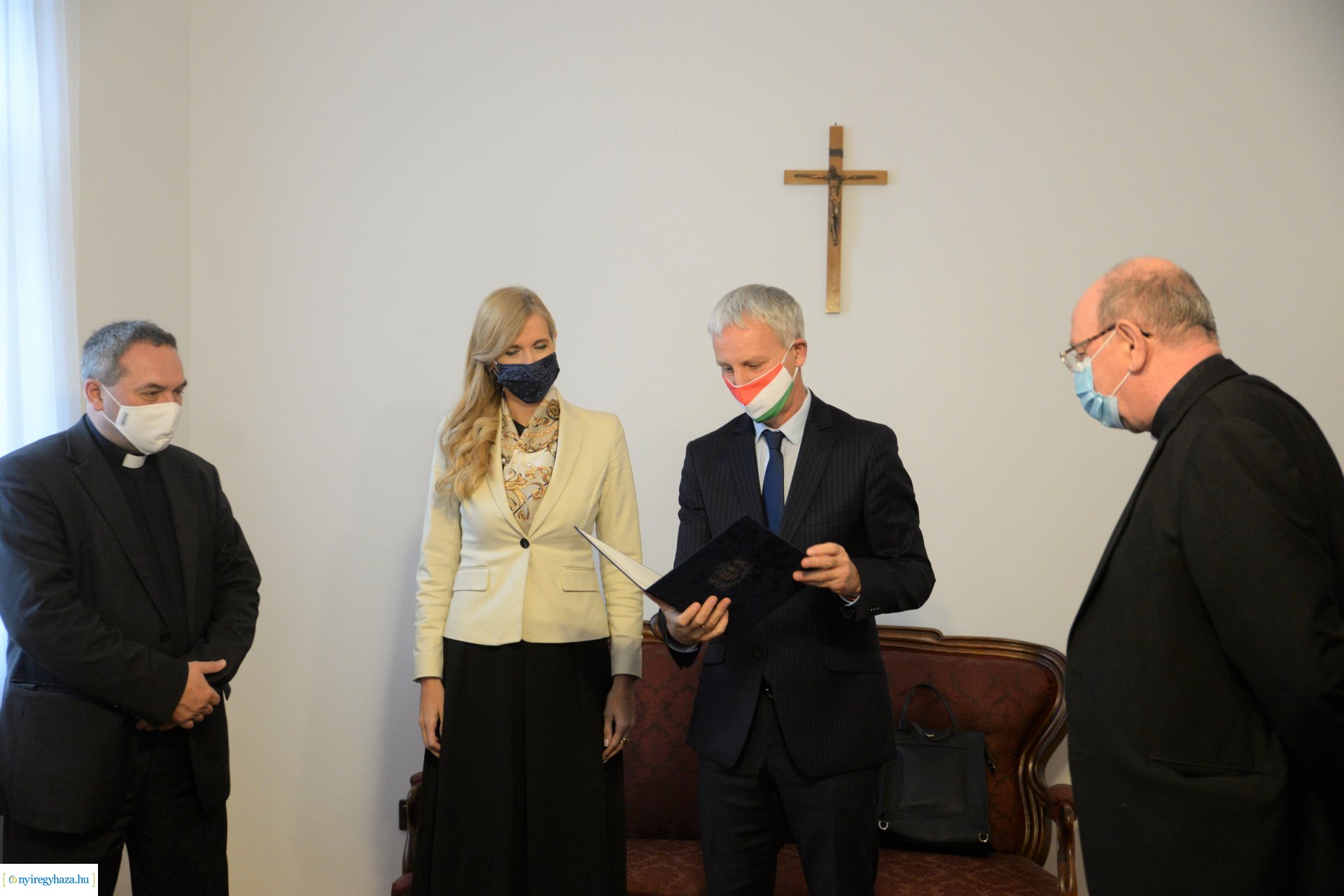 Köszönet és gratuláció  Felföldi László  püspöki kinevezése alkalmából