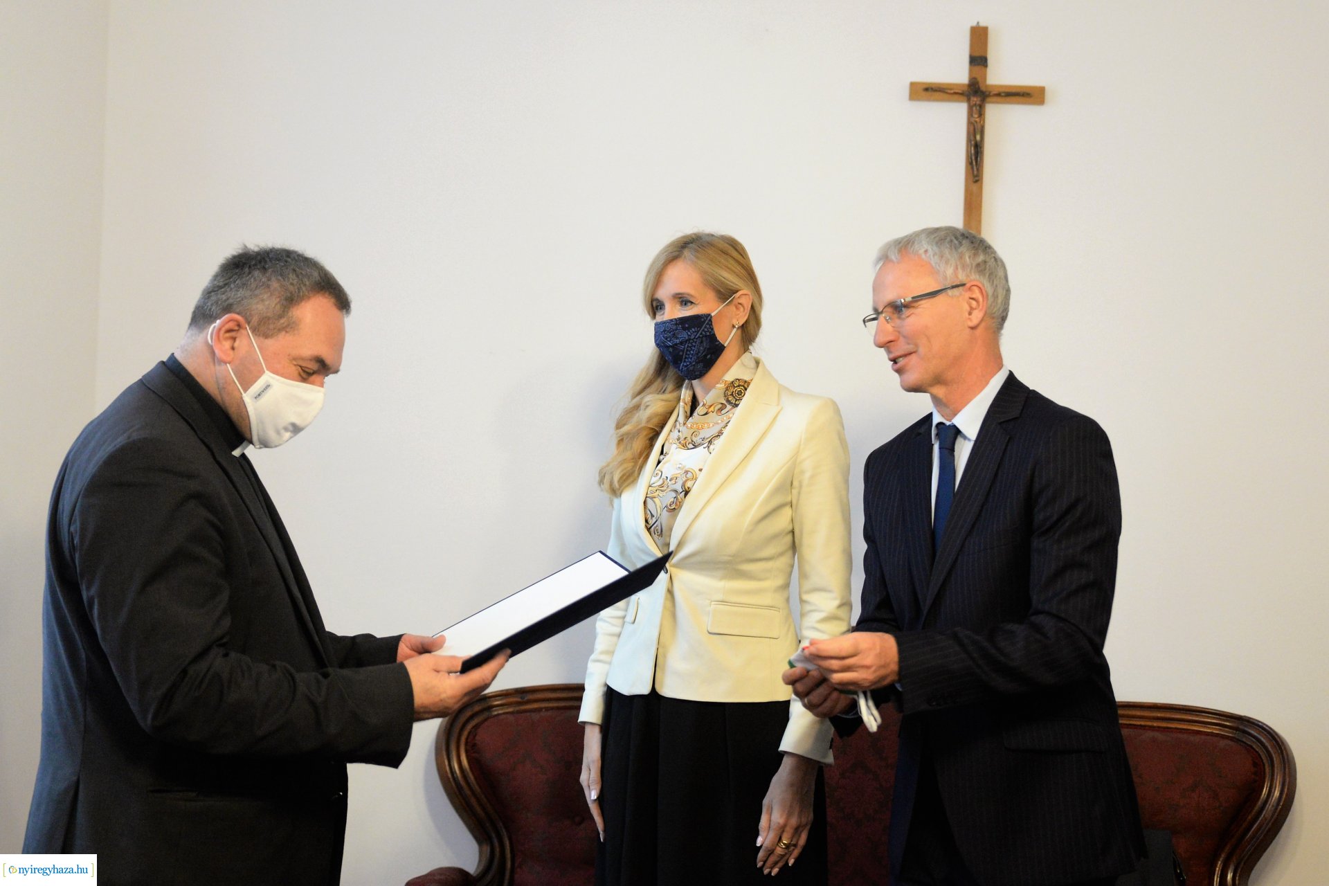 Köszönet és gratuláció  Felföldi László  püspöki kinevezése alkalmából