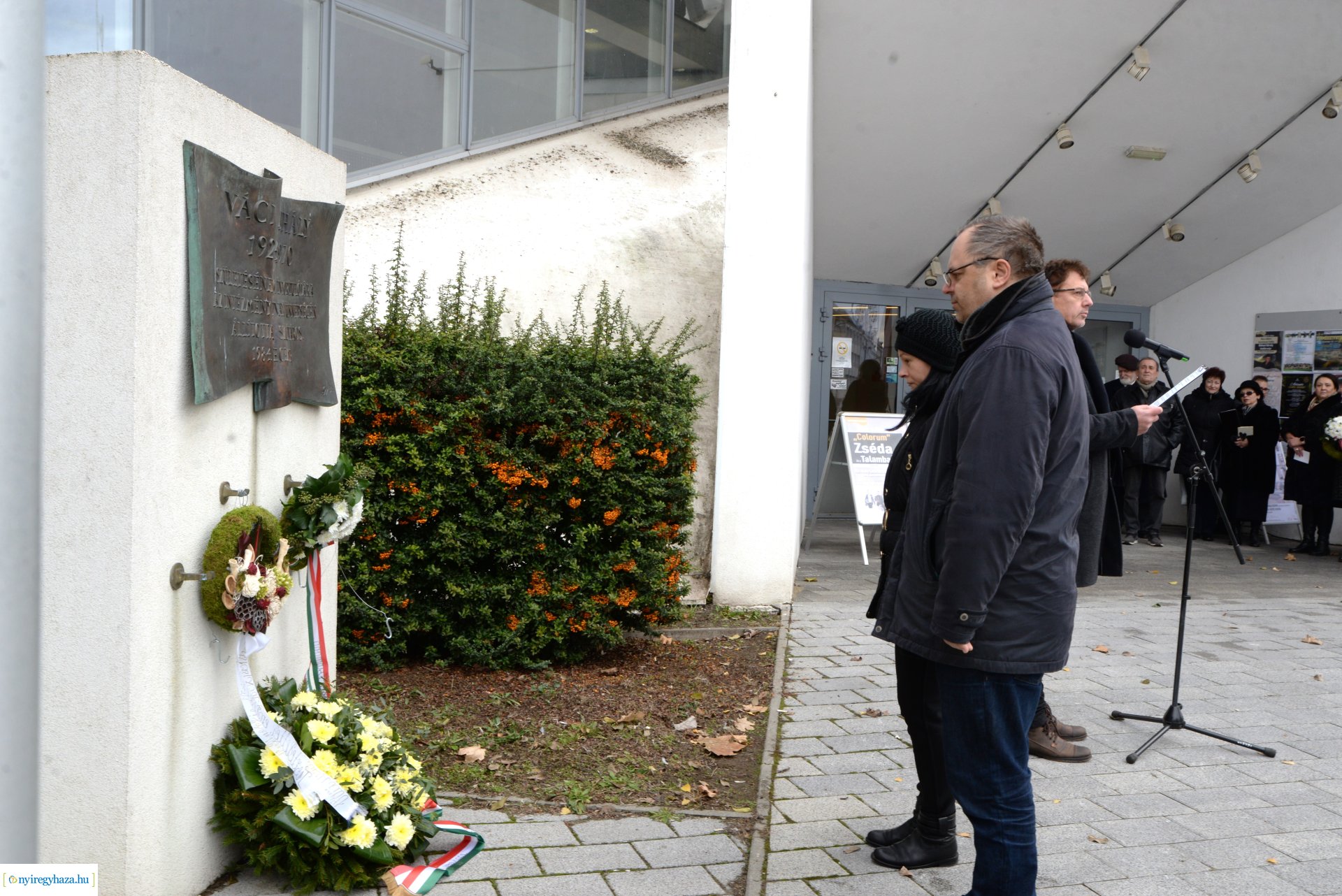 Koszorúzás és megemlékezés Váci Mihály születésnapján - 2023