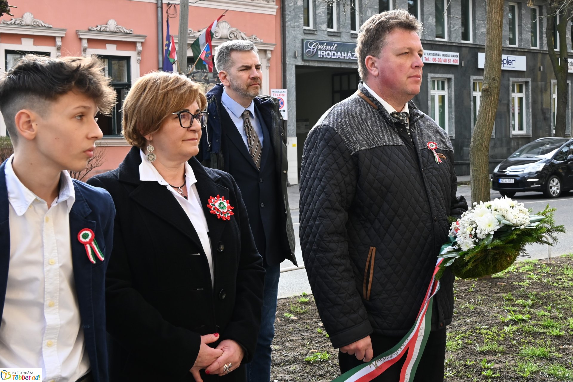 Koszorúzás Irányi Dániel emléktáblájánál 2025-ben