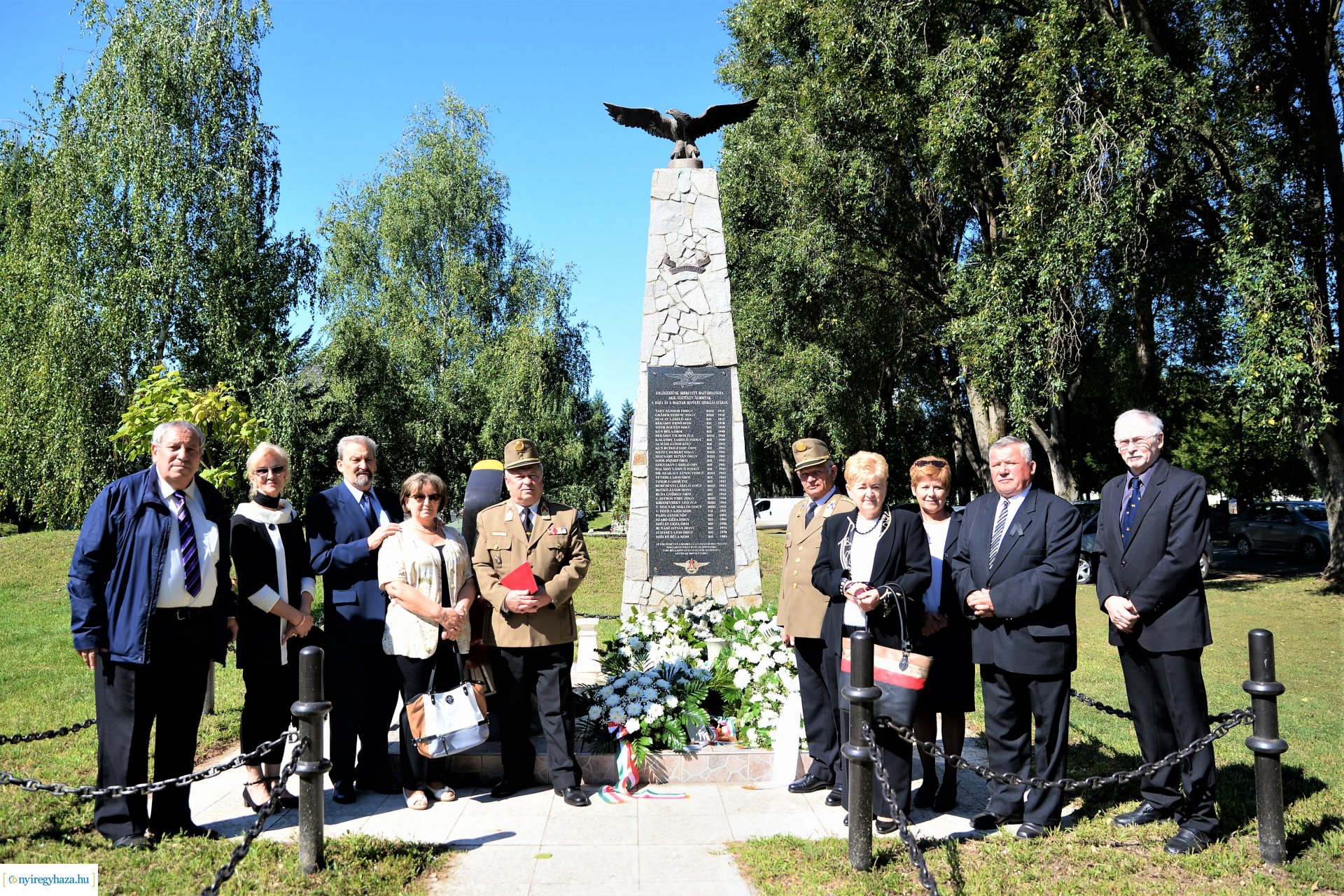 Koszorúzás Nyíregyháza bombázásának évfordulója alkalmából