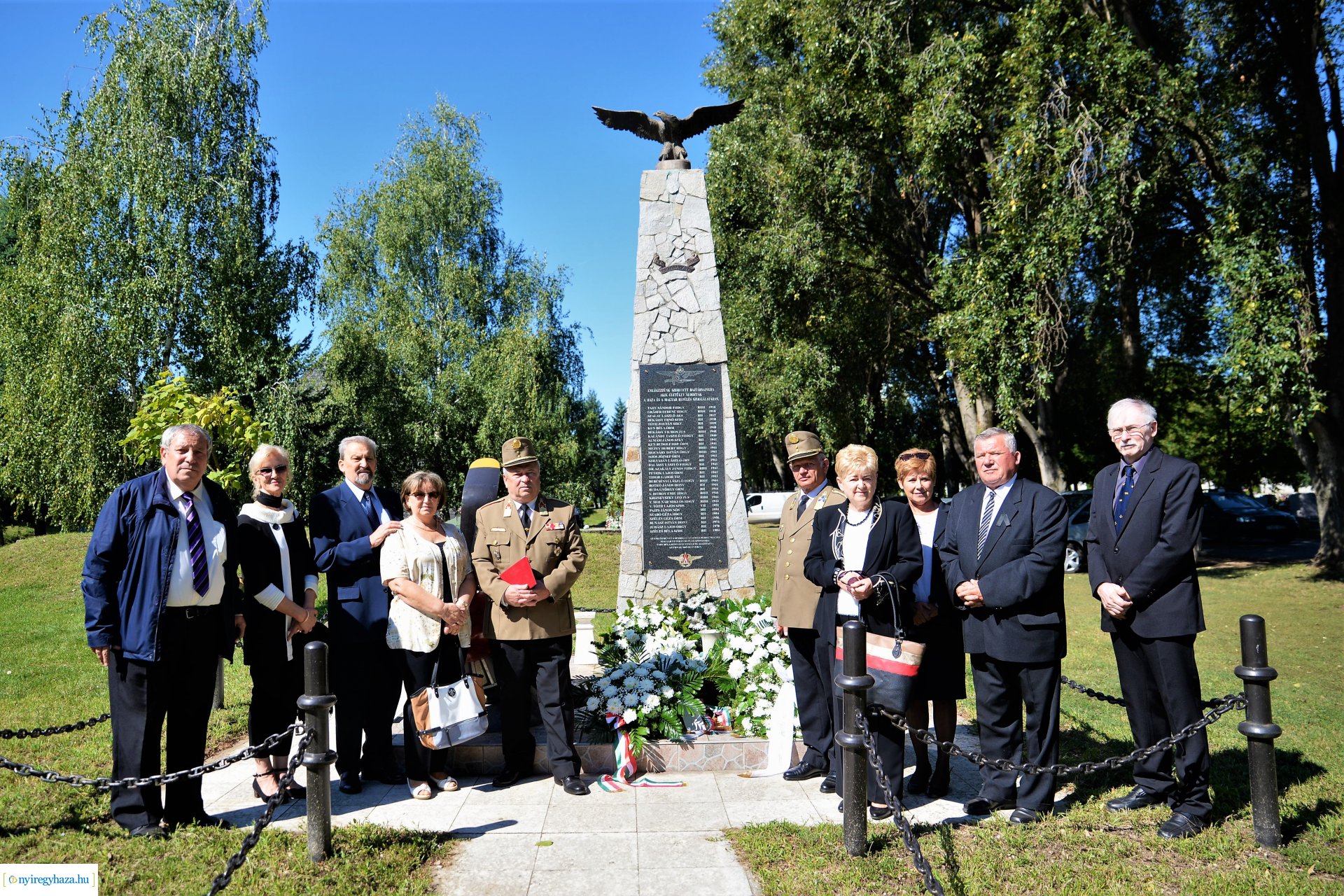 Koszorúzás Nyíregyháza bombázásának évfordulója alkalmából