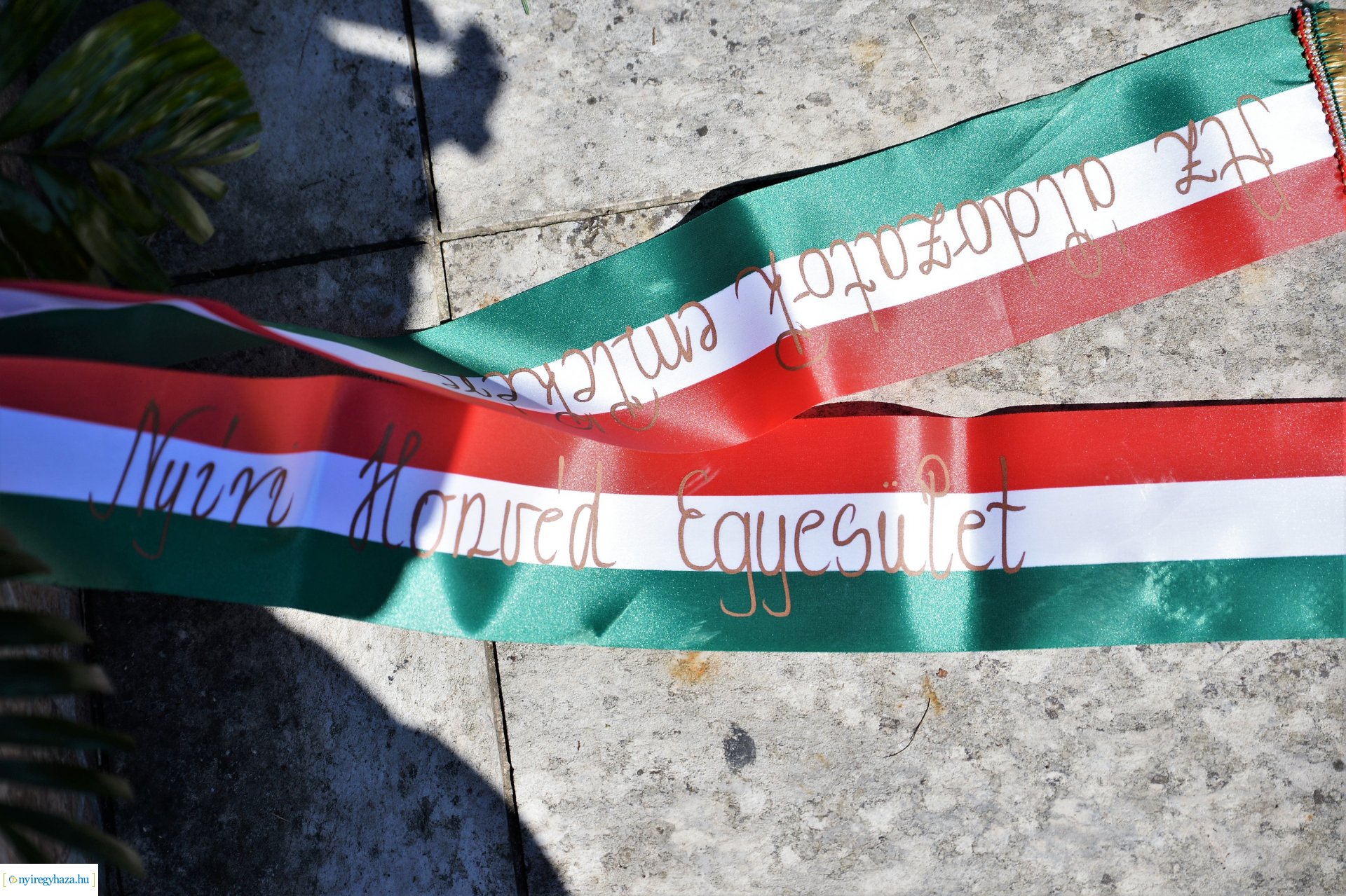 Koszorúzás Nyíregyháza bombázásának évfordulója alkalmából