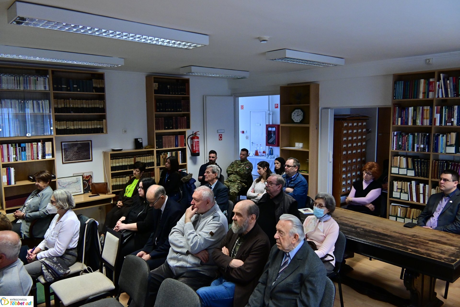 Kosztyó Gyula könyvbemutatója a Levéltárban