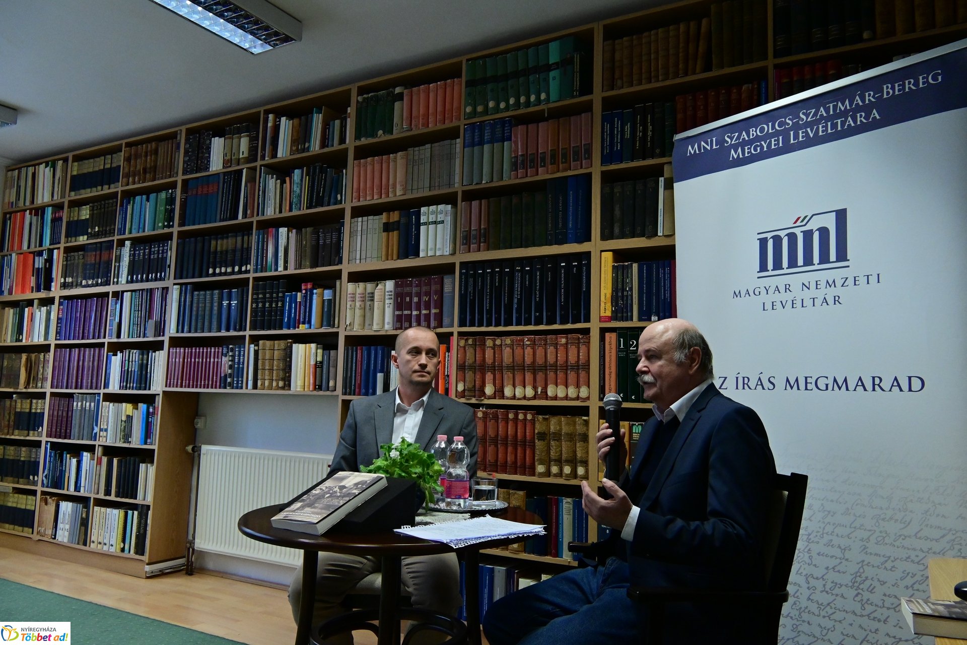 Kosztyó Gyula könyvbemutatója a Levéltárban