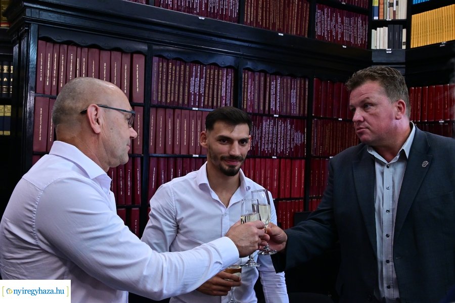 Kovács Richárd olimpikon köszöntése a Városházán