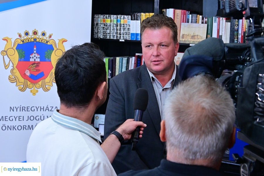 Kovács Richárd olimpikon köszöntése a Városházán