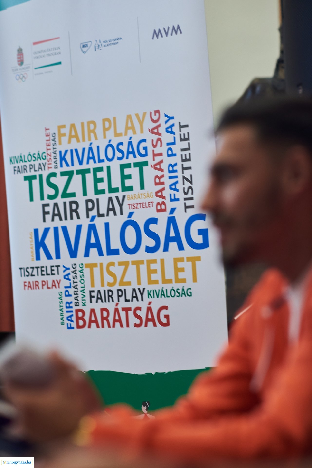 Kovács Ricsi olimpikon előadása a Kossuth gimiben