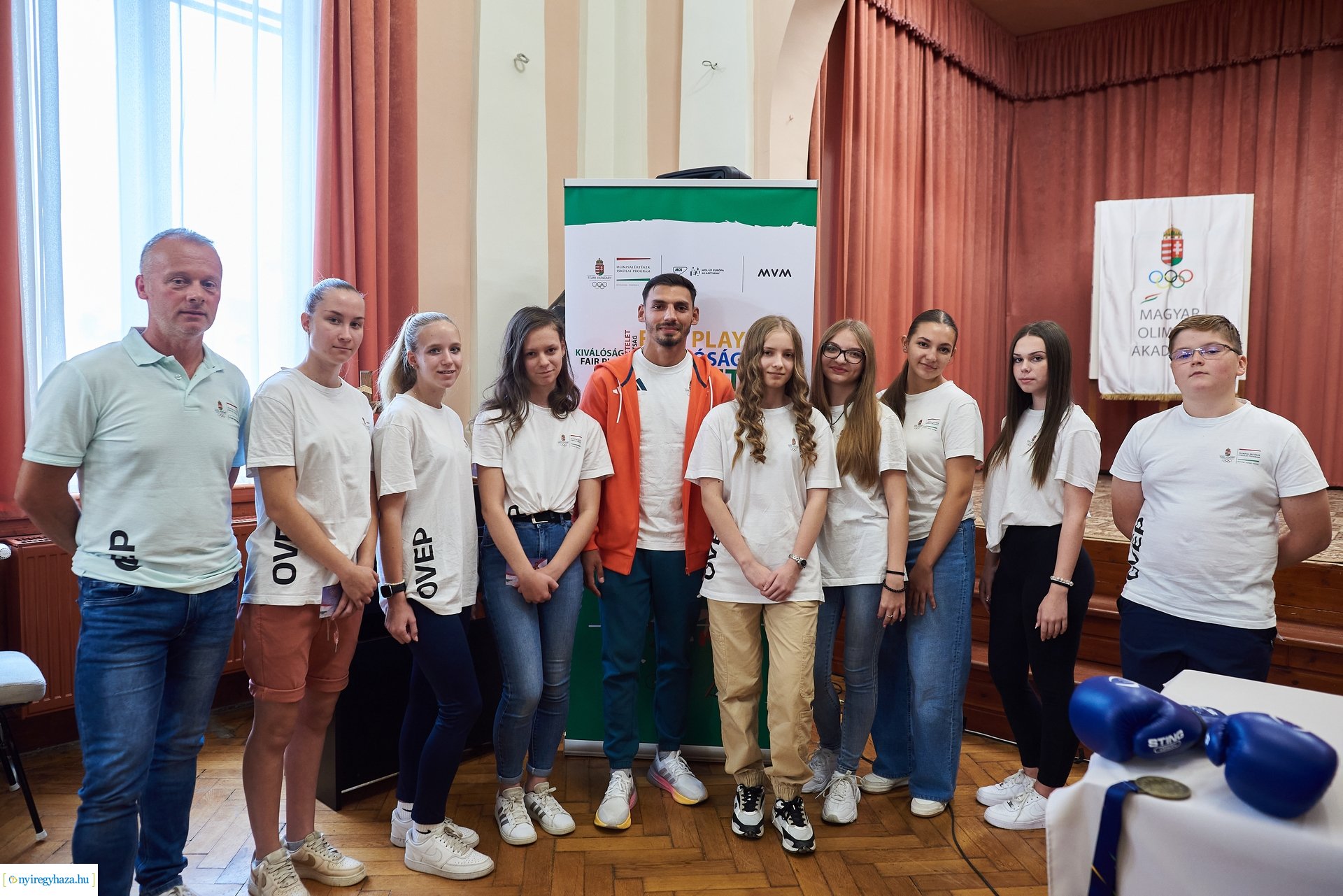 Kovács Ricsi olimpikon előadása a Kossuth gimiben