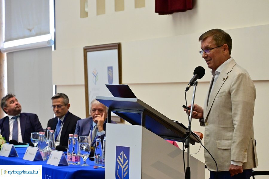 Közgazdász konferencia az egyetemen 20240905