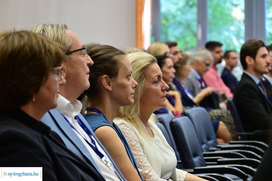 Közgazdász konferencia az egyetemen 20240905