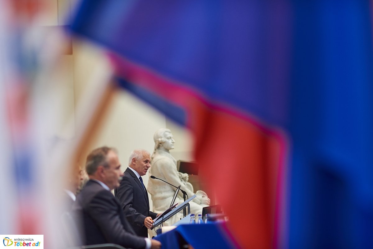 Közgazdász-vándorgyűlés az egyetemen