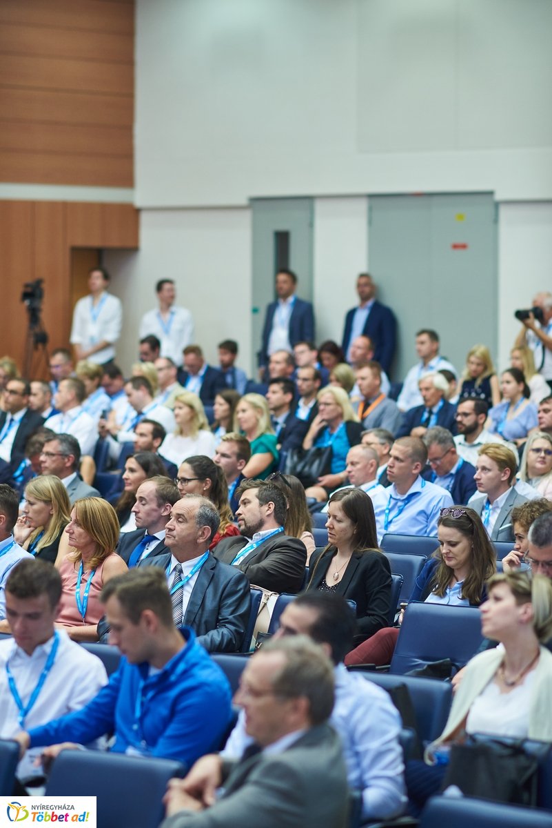 Közgazdász-vándorgyűlés az egyetemen