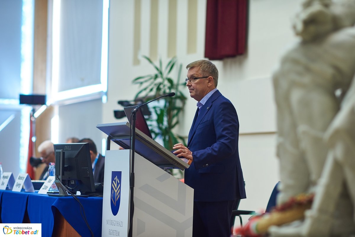 Közgazdász-vándorgyűlés az egyetemen