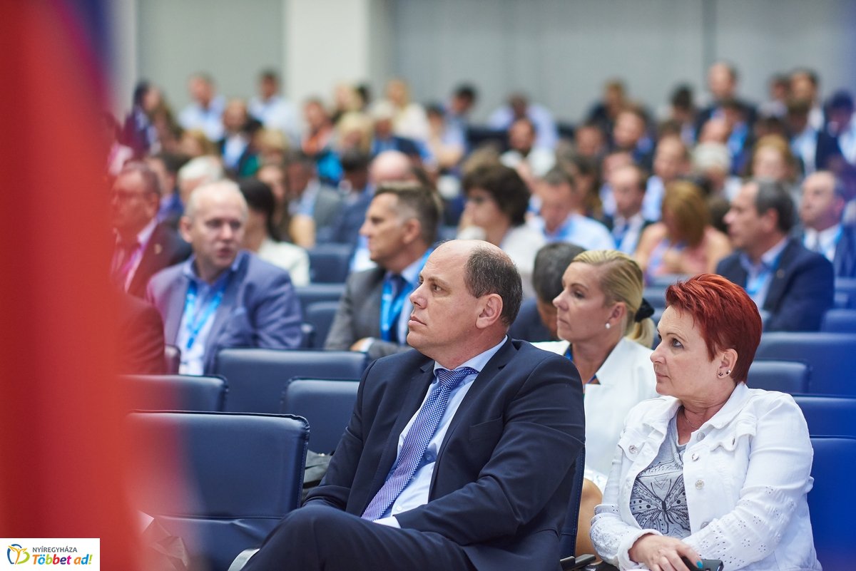 Közgazdász-vándorgyűlés az egyetemen