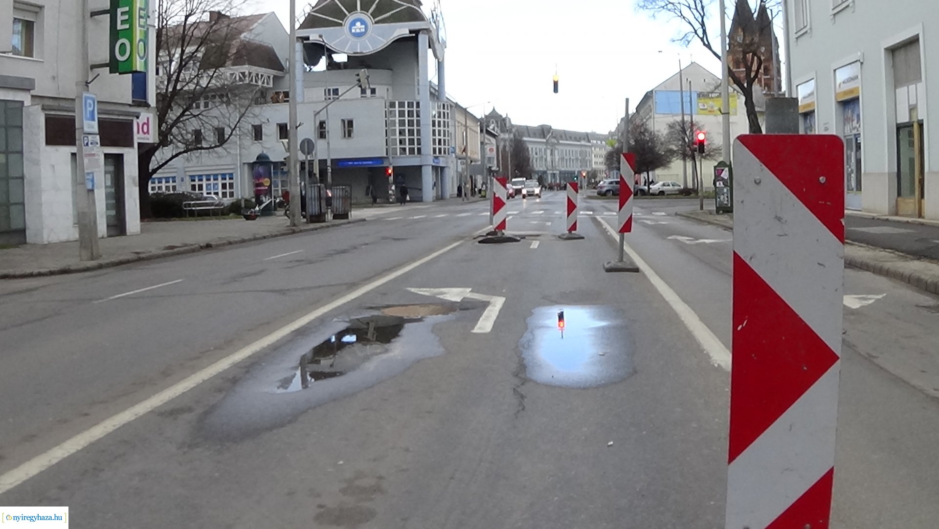 Közműhelyreállítási munkálatok a Luther utcán